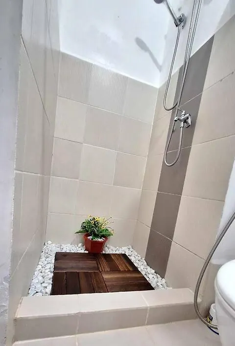 Apartament Cozy 1Br With Sofabed And Wifi In Grace Res Manila
