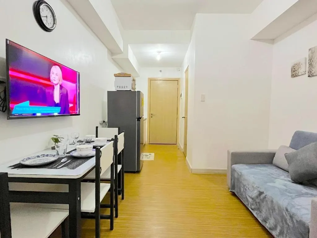Appartamento Cozy 1Br With Sofabed And Wifi In Grace Res Manila